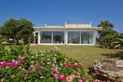 Villa Fantastica Fronte Previto ***