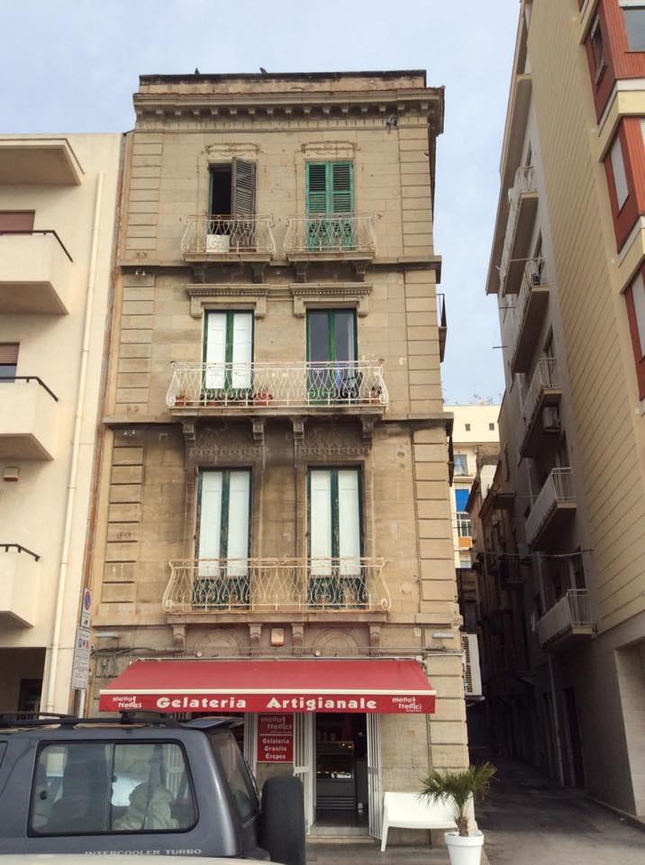 Appartamento Porto fronte Inbarcadero Aliscafi per le Egadi